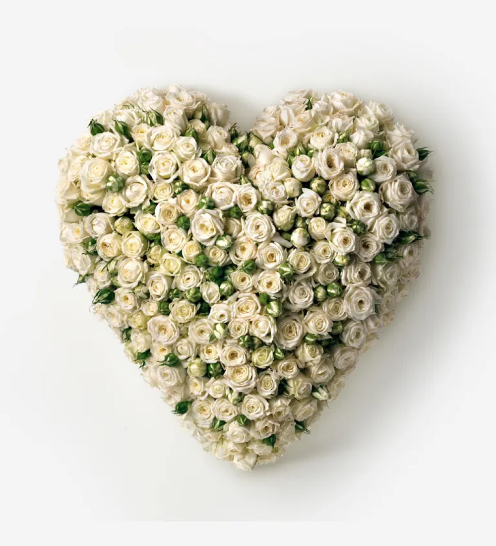 ROSE HEART ARRANGEMENT